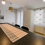 Musetesti Residential Modern North
