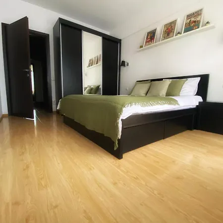 Mustetesti Residential Modern Apartment North Bucharest *